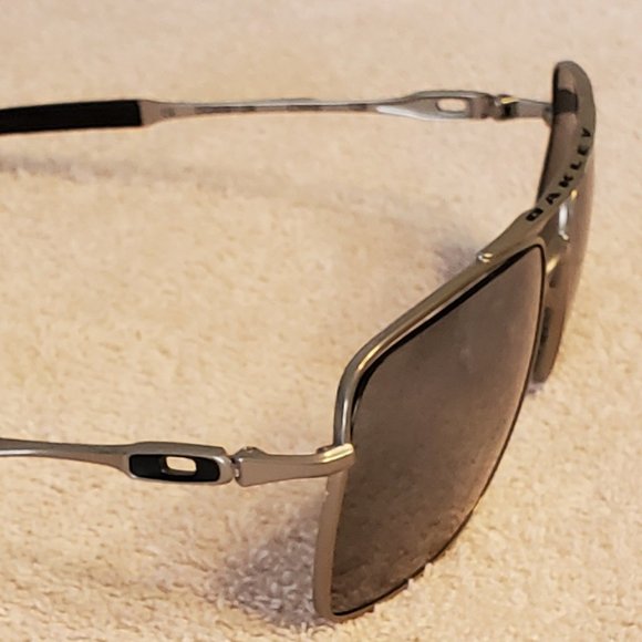 Oakley Deviation Titanium Sunglasses - Picture 3 of 5
